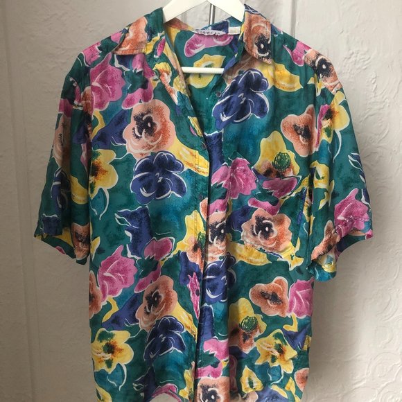 Summer 100 % Silk Blouse - Picture 1 of 3